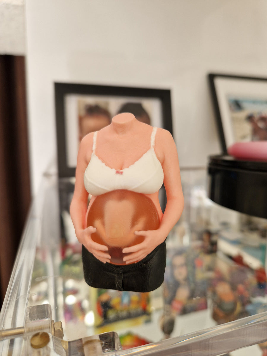 Statuette femme enceinte ( grossesse ) – 3D ADDICT